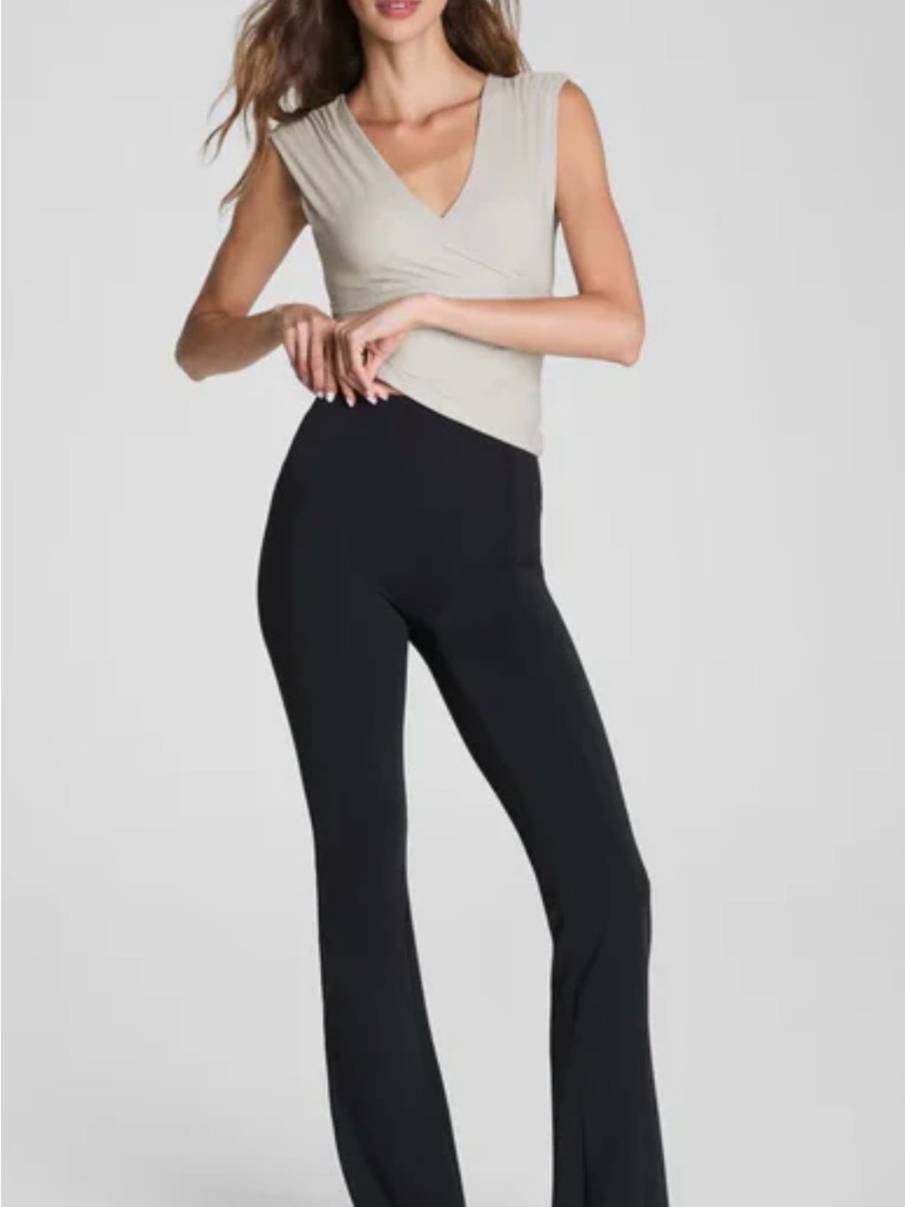 SPANXshape Dressy Scuba Micro Flare
Legging size XL (NWT)